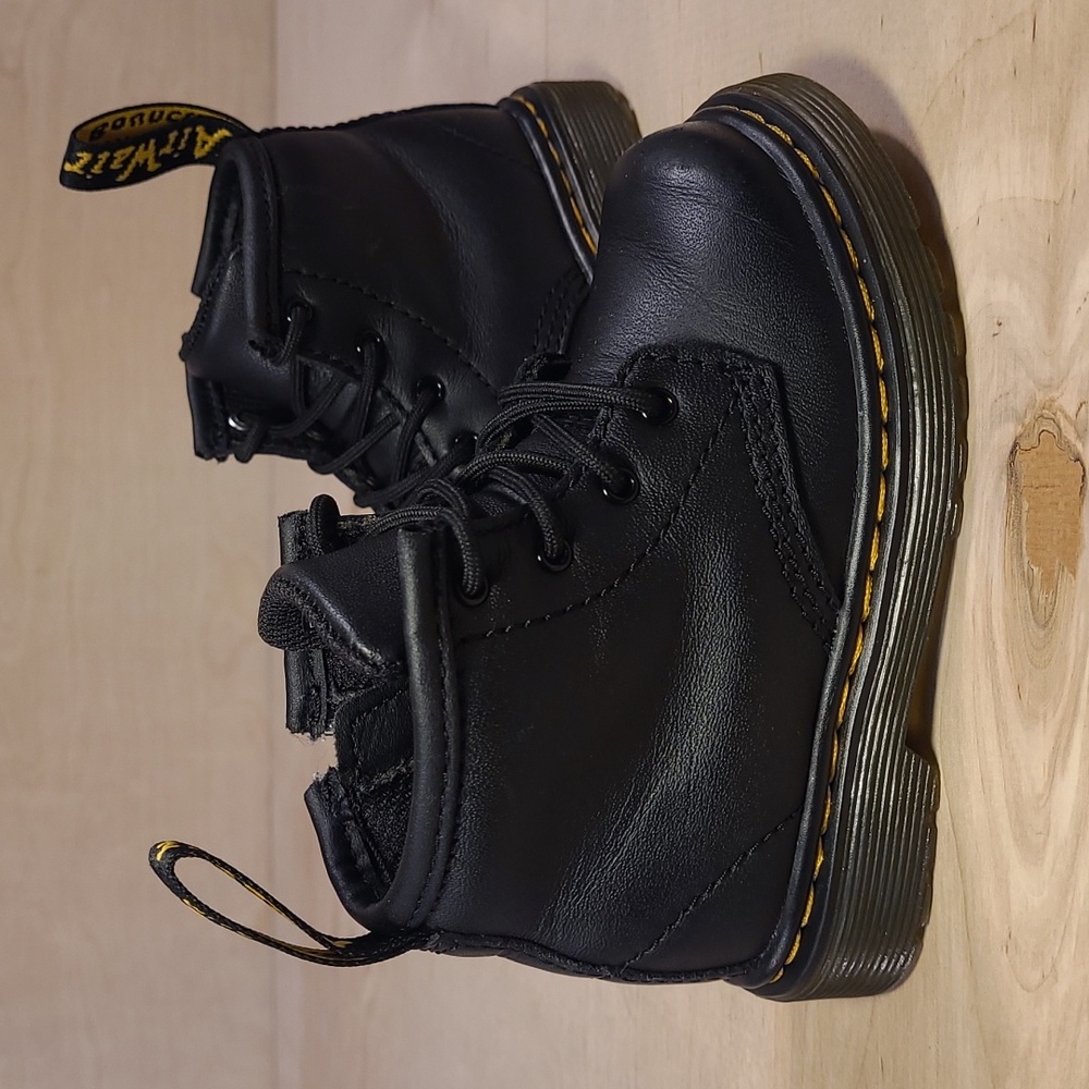 Dr. Martens Zipper Lace-Up Kids Black Leather Boots - Picture 8 of 10